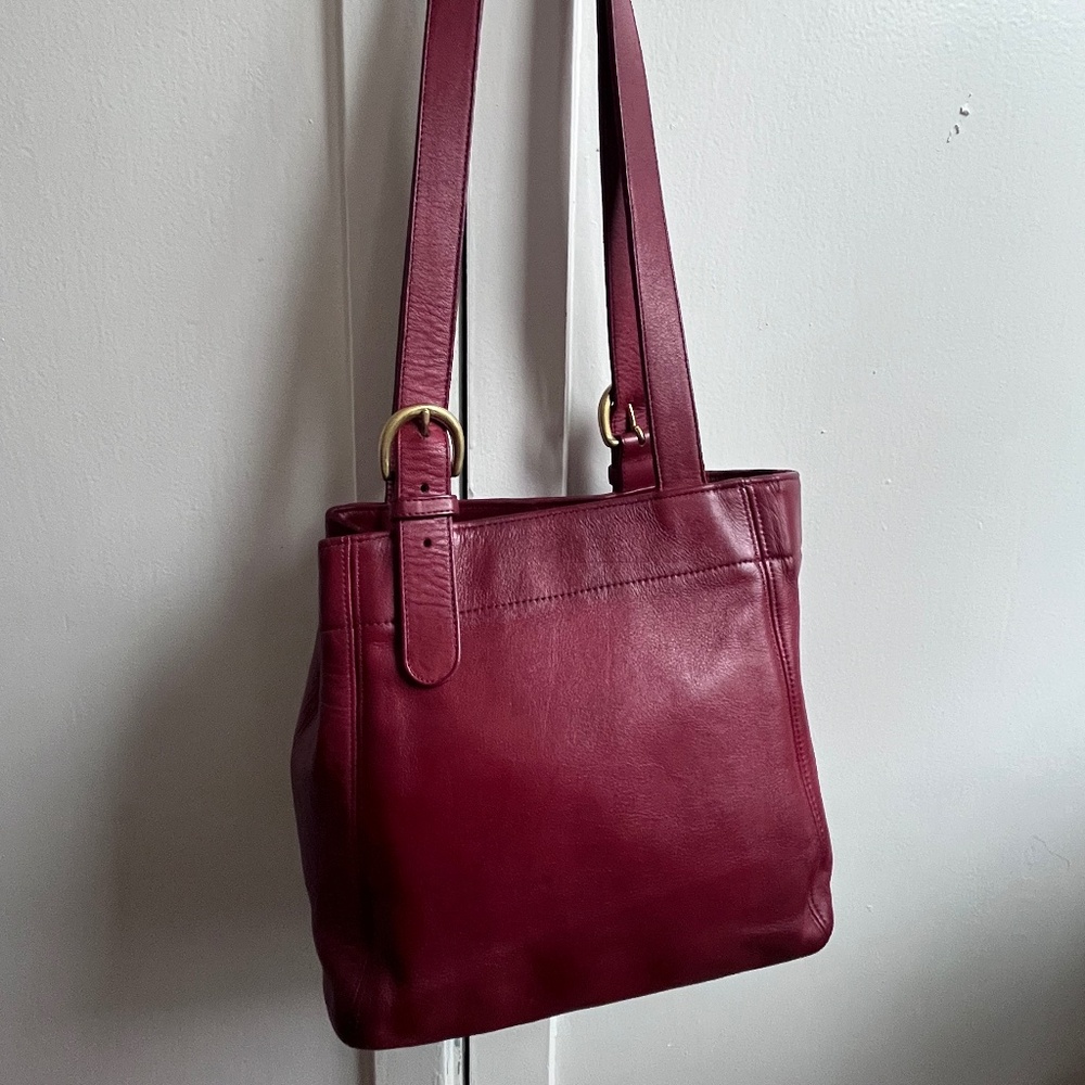 SOLD ON DEPOP red vintage coach waverly soho bucket tote bag